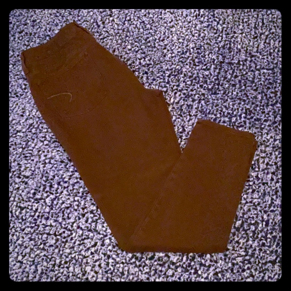 Burgundy American Eagle jeggings